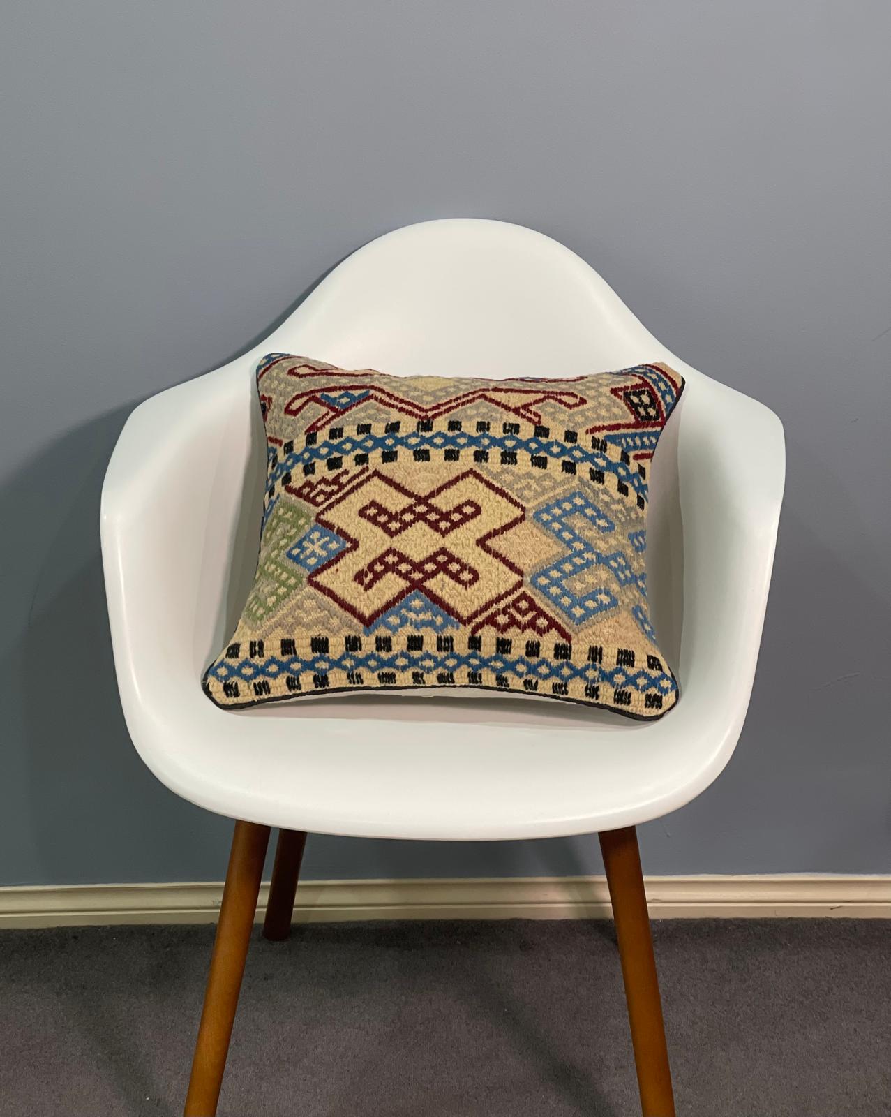 Kuchi Design Cushion Cover 40 CM X 40 CM AF#431