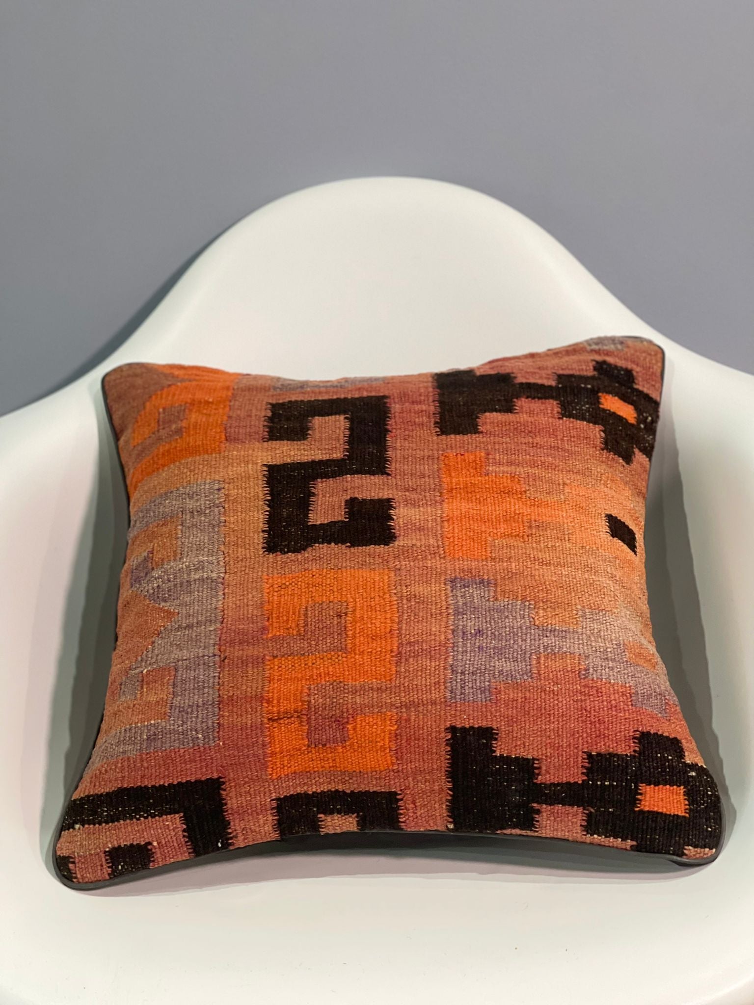 Traditional Cushion Cover 40cm X 40cm AF#455