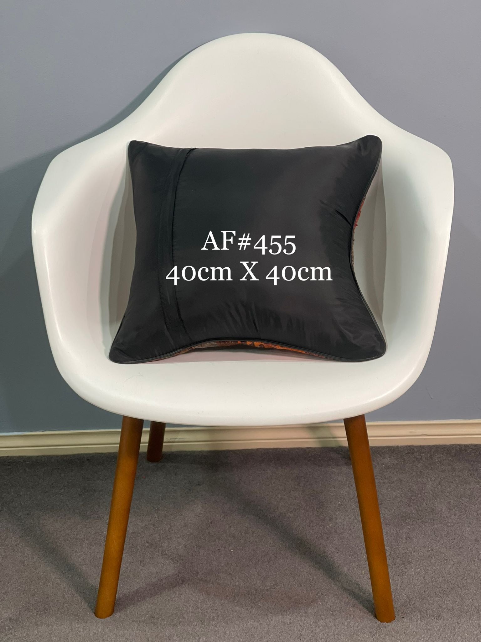 Traditional Cushion Cover 40cm X 40cm AF#455