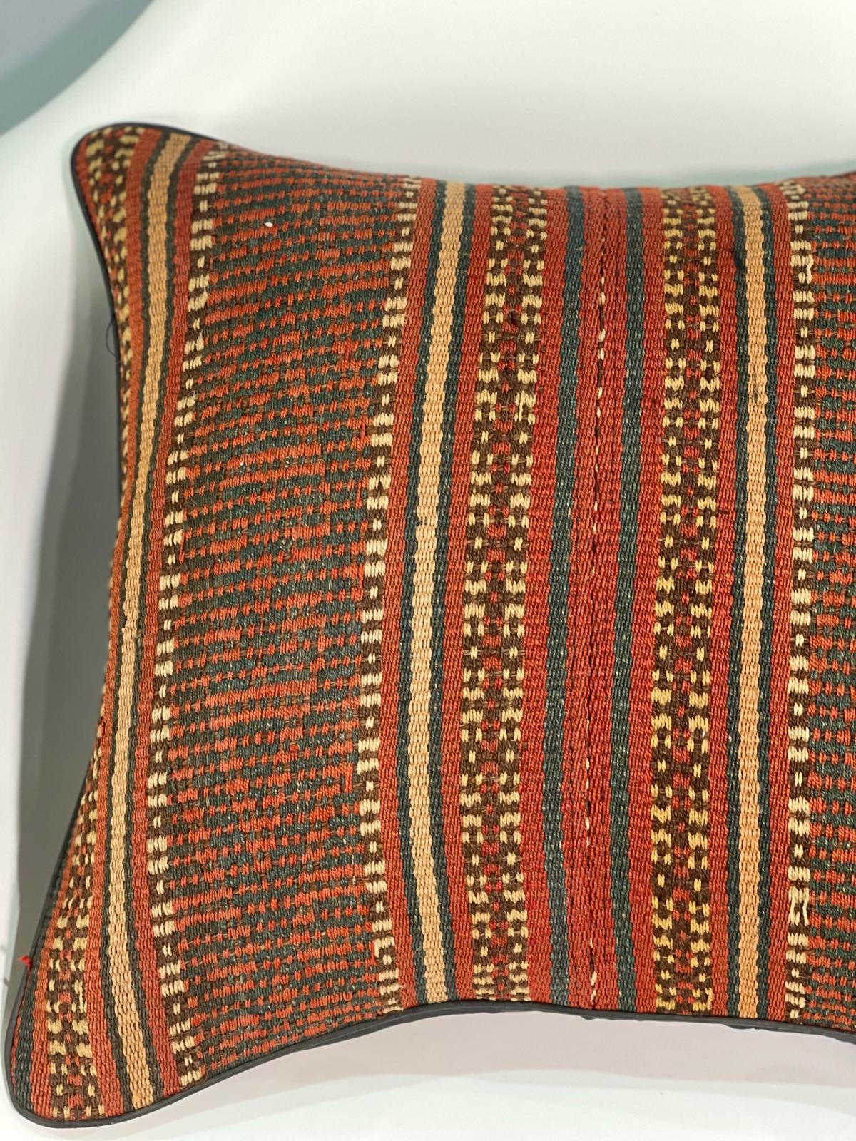 Traditional Cushion Cover 40cm X 40cm AF#486