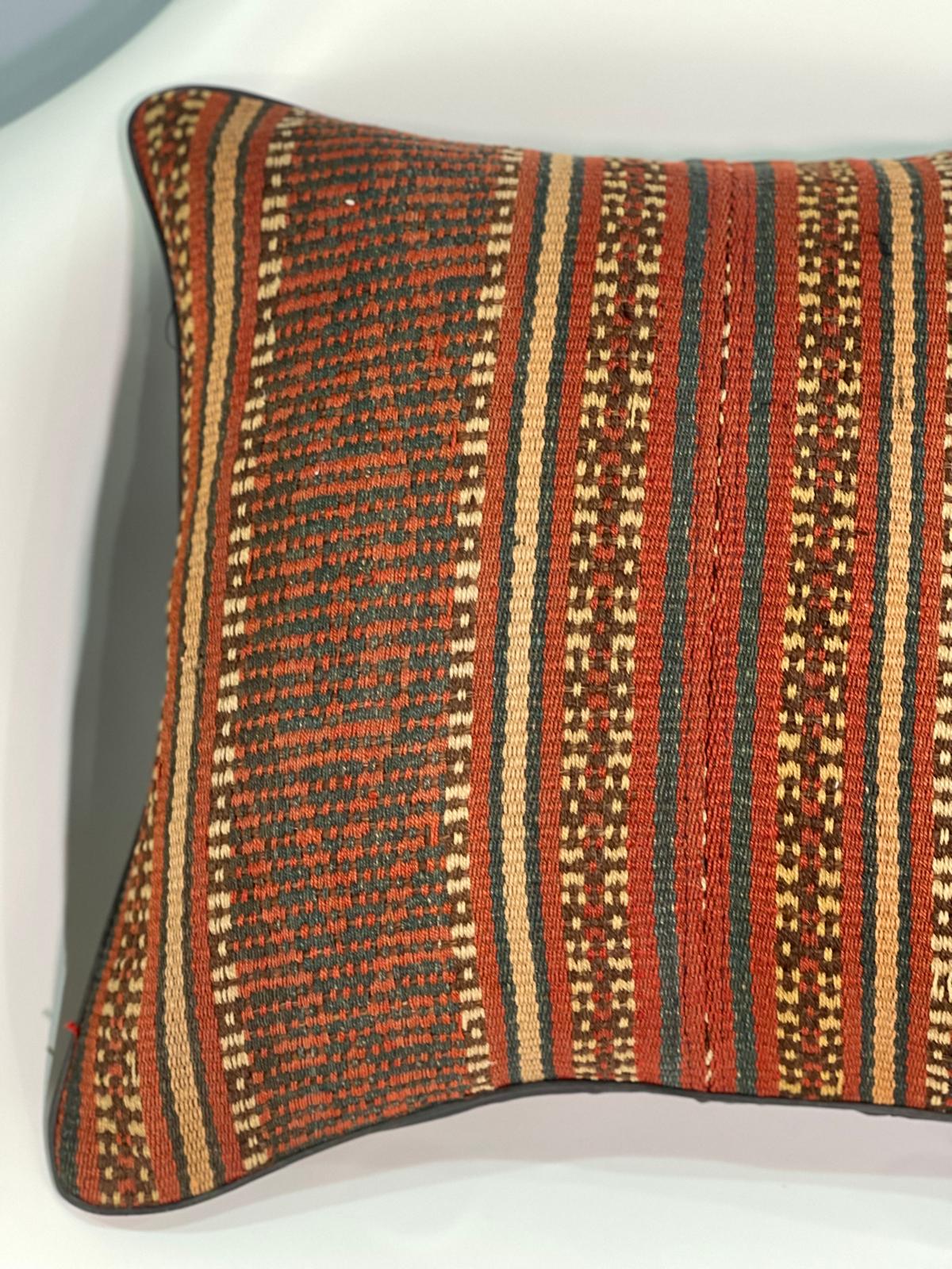 Traditional Cushion Cover 40cm X 40cm AF#486