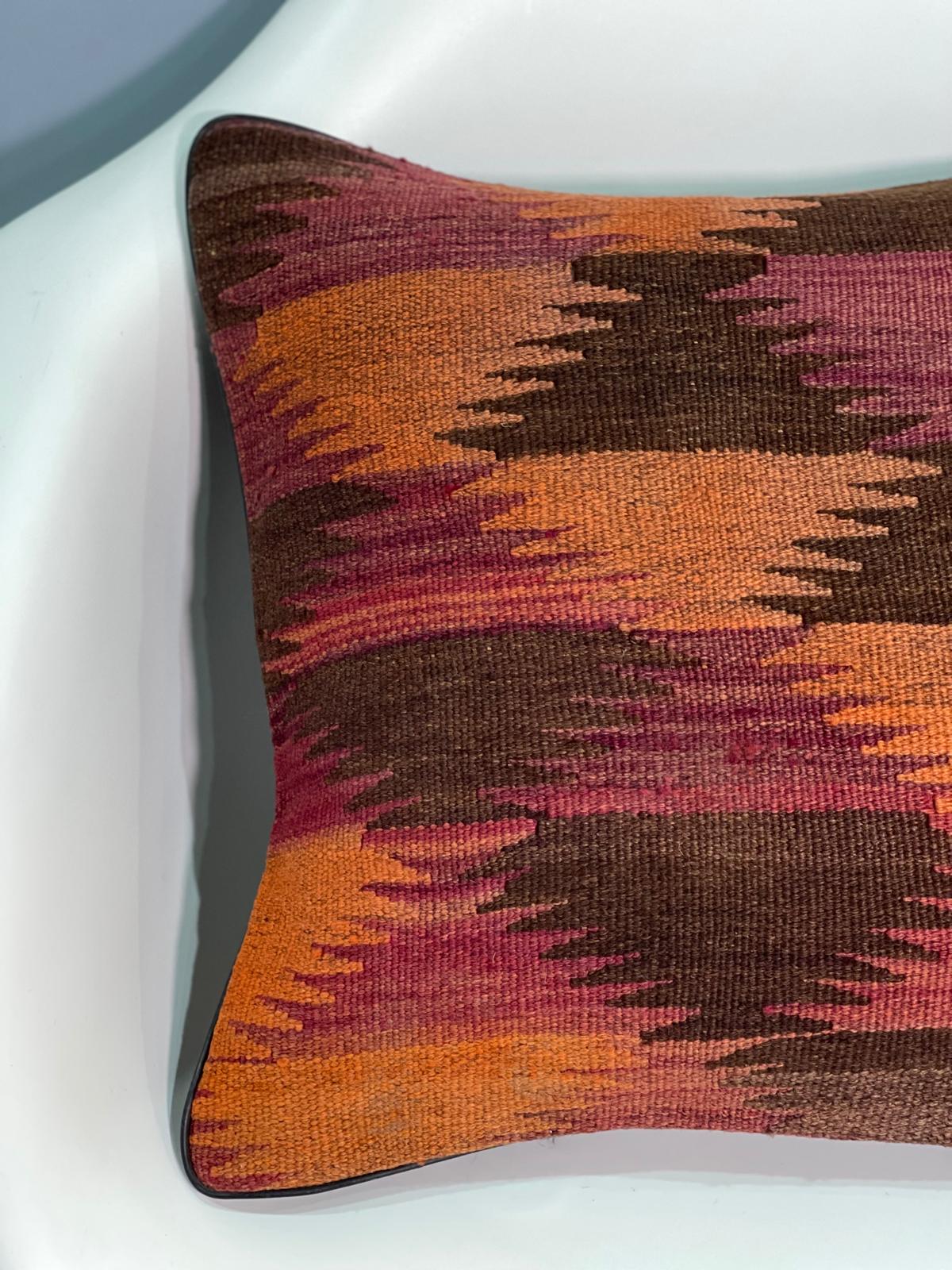 Traditional Cushion Cover 45cm X 45cm AF#499