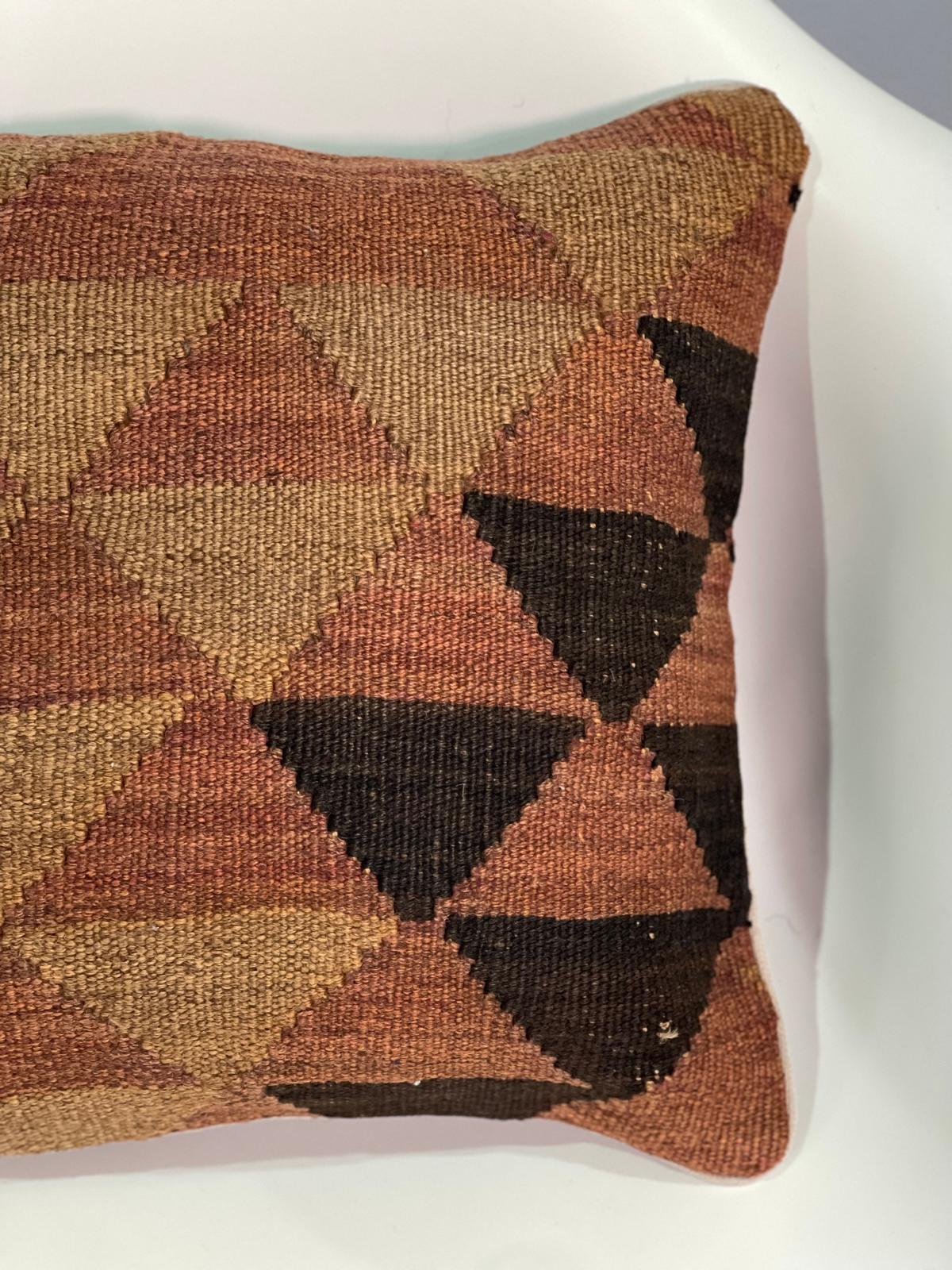 Traditional Cushion Cover 40cm X 40cm AF#504