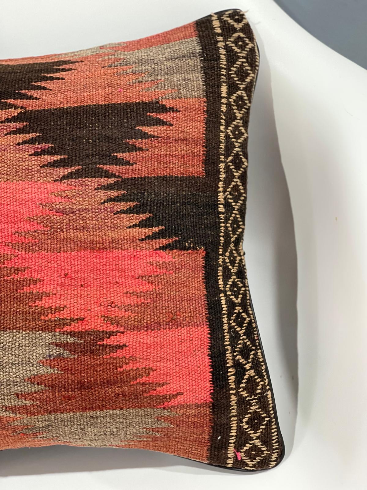 Traditional Cushion Cover 40cm X 40cm AF#604