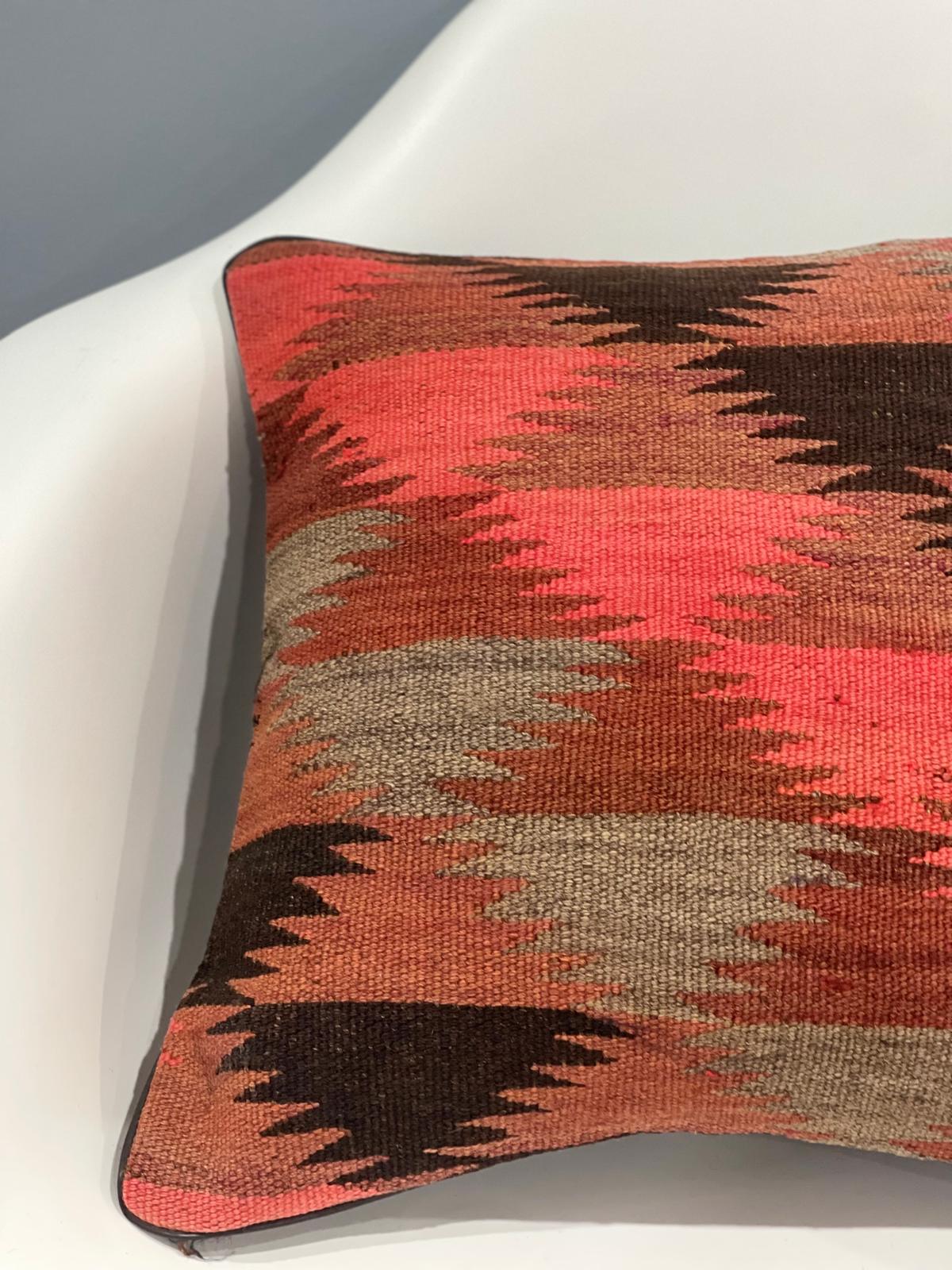 Traditional Cushion Cover 40cm X 40cm AF#604