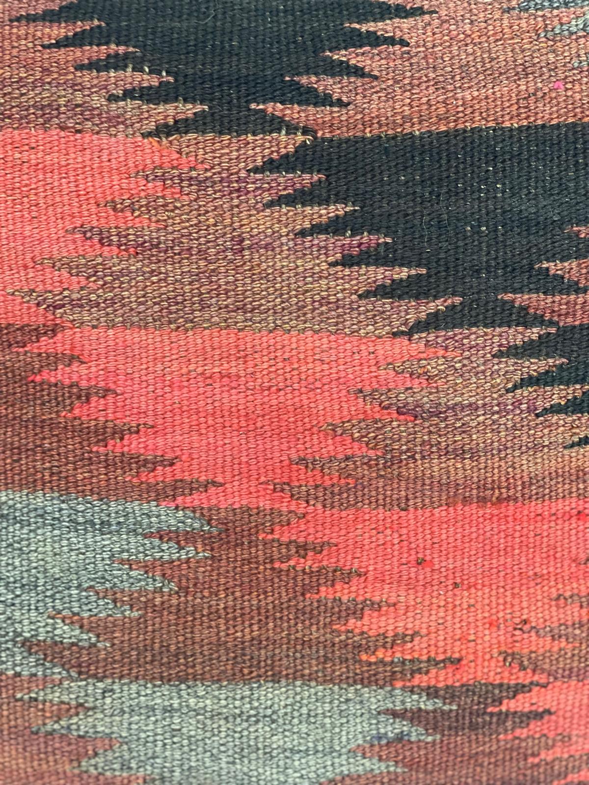 Traditional Cushion Cover 40cm X 40cm AF#604