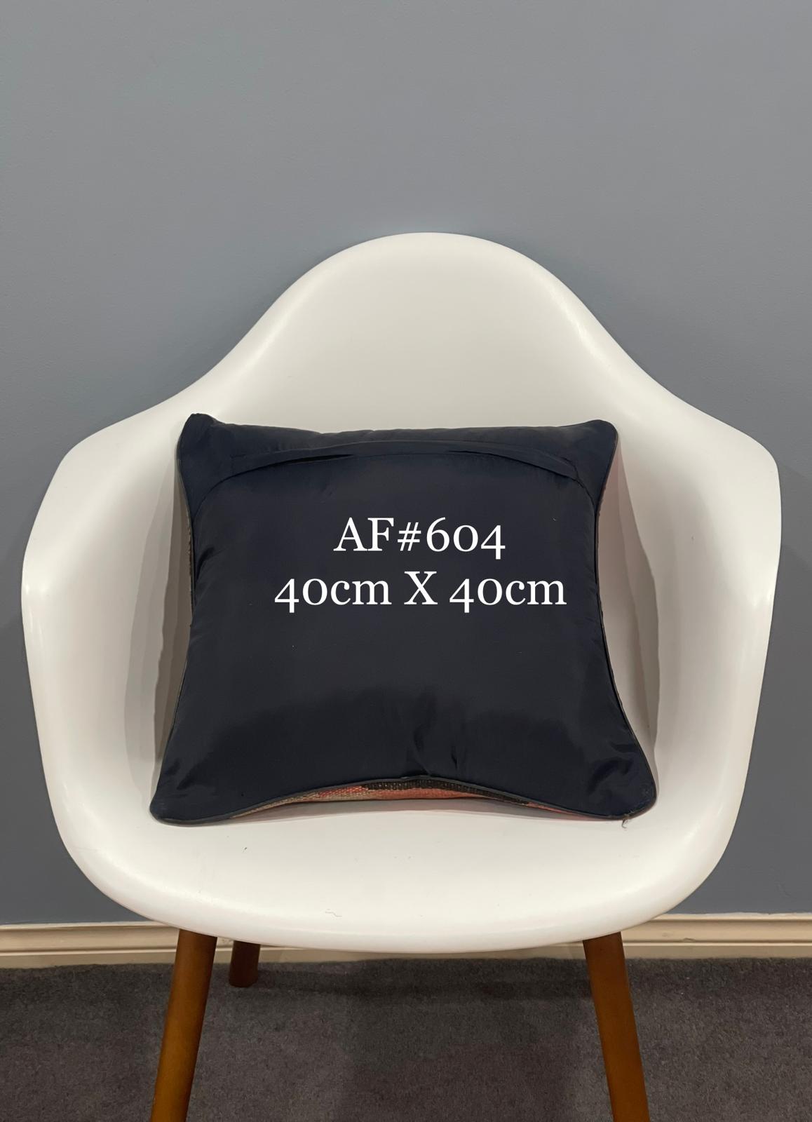 Traditional Cushion Cover 40cm X 40cm AF#604