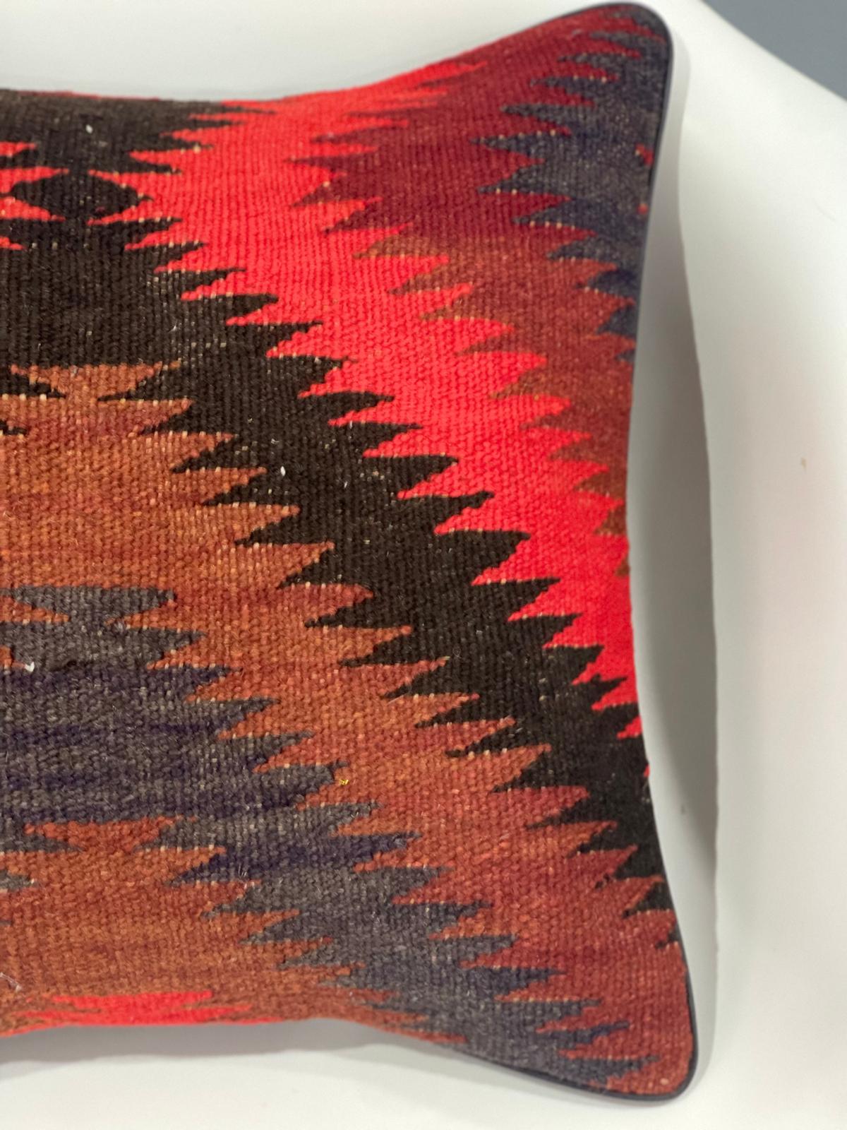 Traditional Cushion Cover 40cm X 40cm AF#605