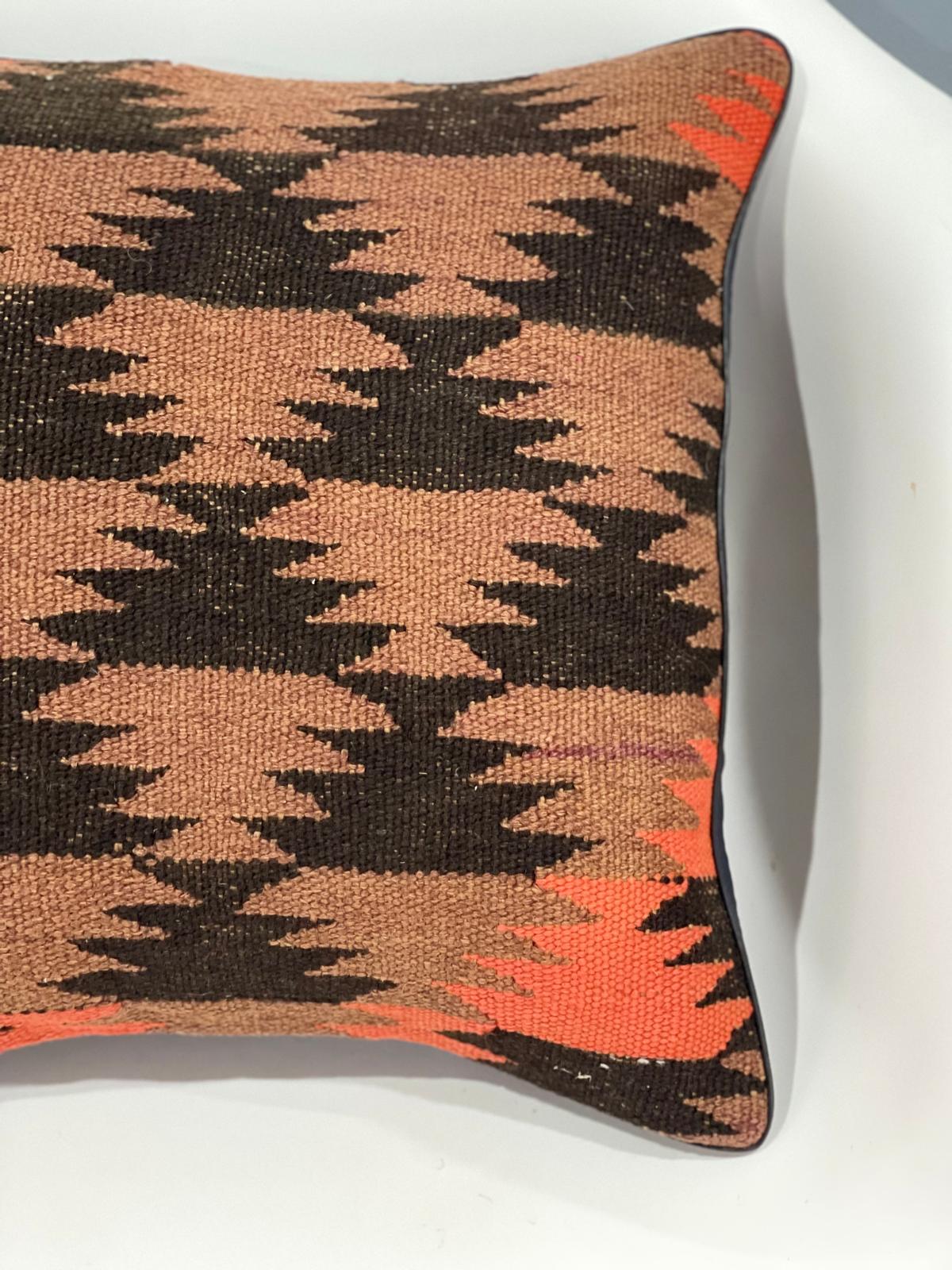 Traditional Cushion Cover 40cm X 40cm AF#608