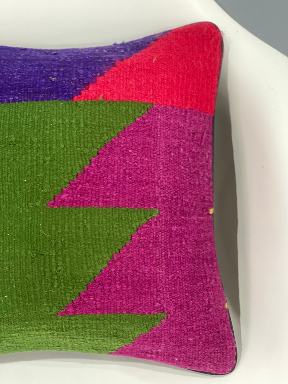 Traditional Cushion Cover 45cm X 45cm AF#614
