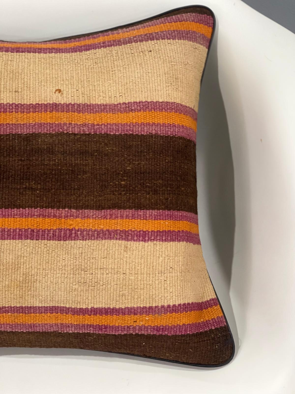 Traditional Cushion Cover 40cm X 40cm AF#615