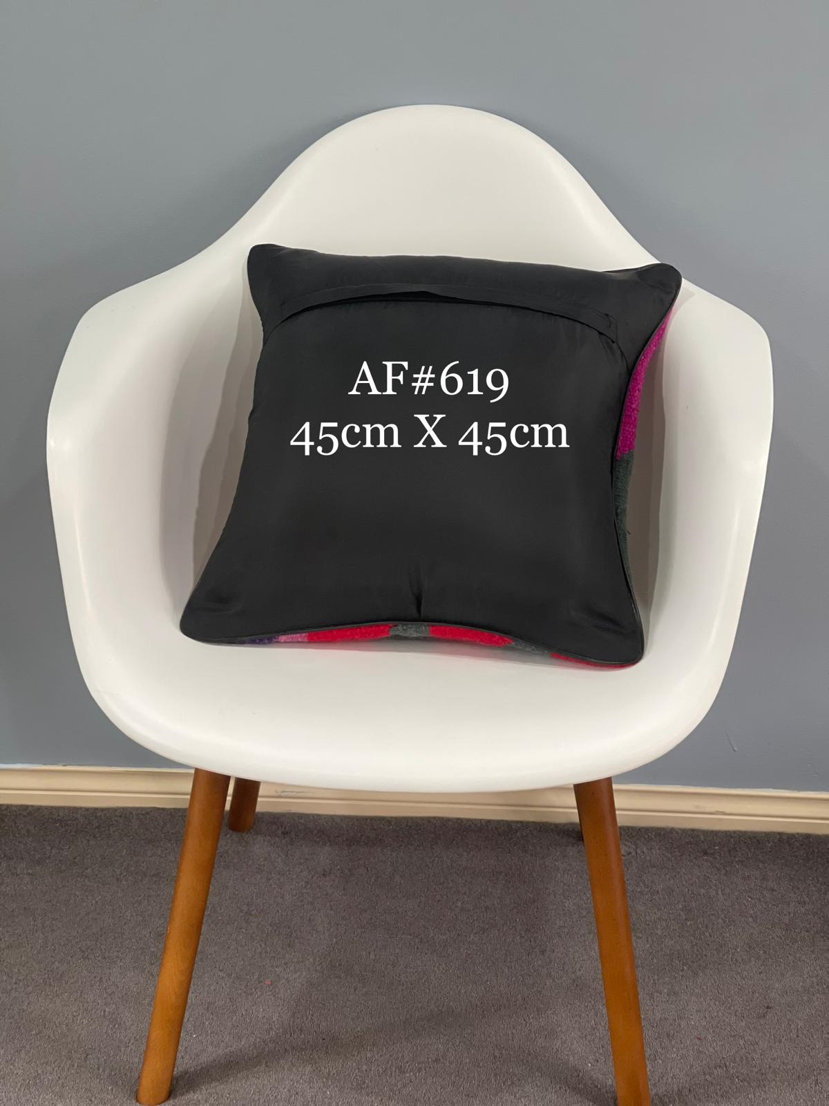 Traditional Cushion Cover 45cm X 45cm AF#619
