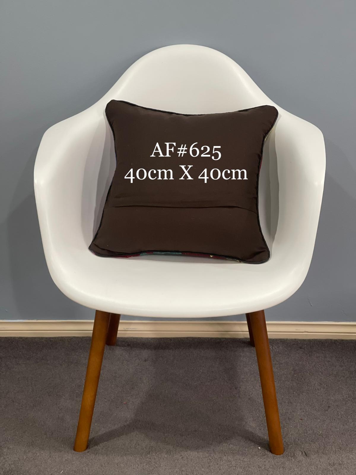 Traditional Cushion Cover 40cm X 40cm AF#625