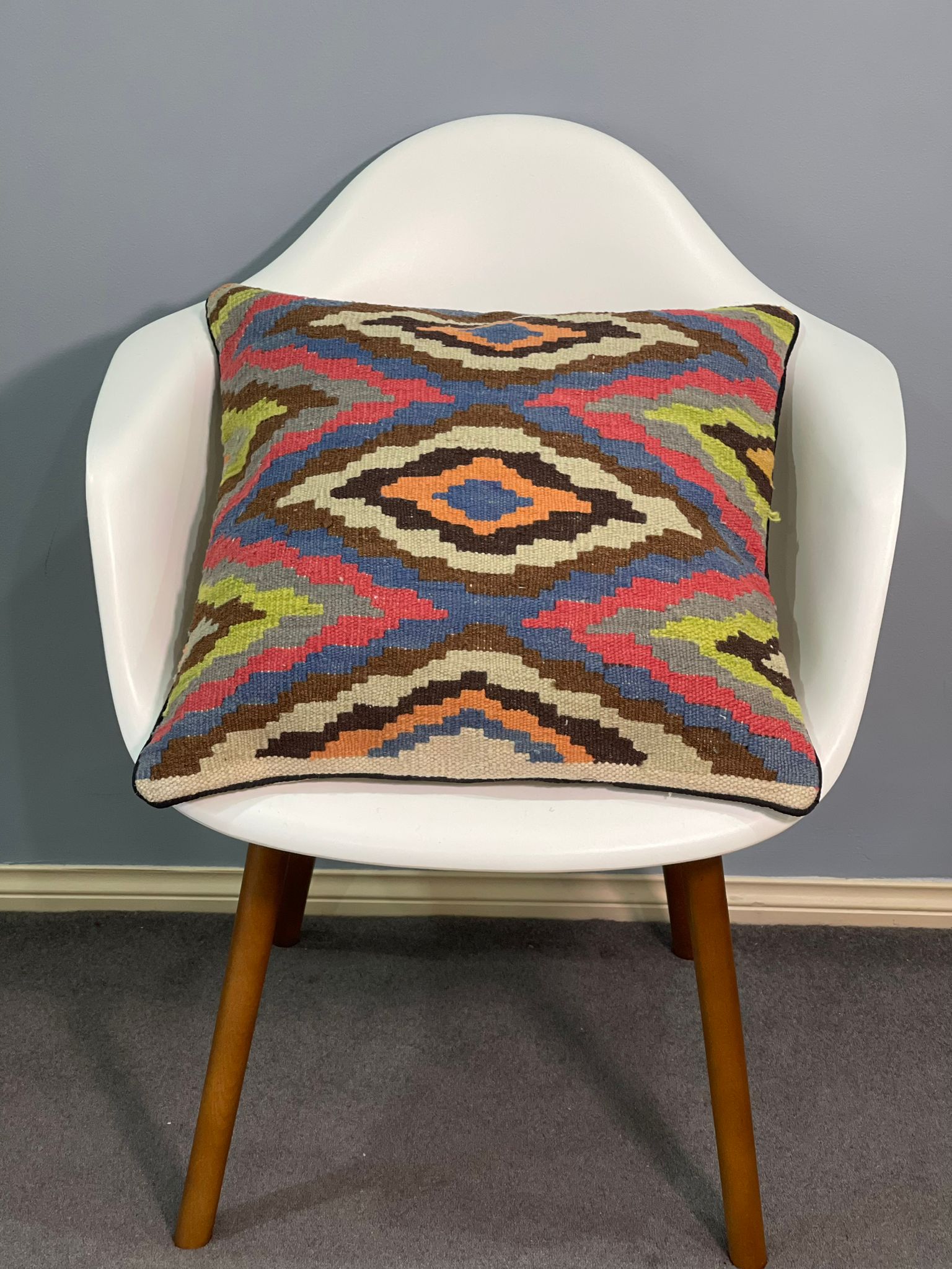 Chobi Cushion Cover 50 CM X 50 CM AF#444