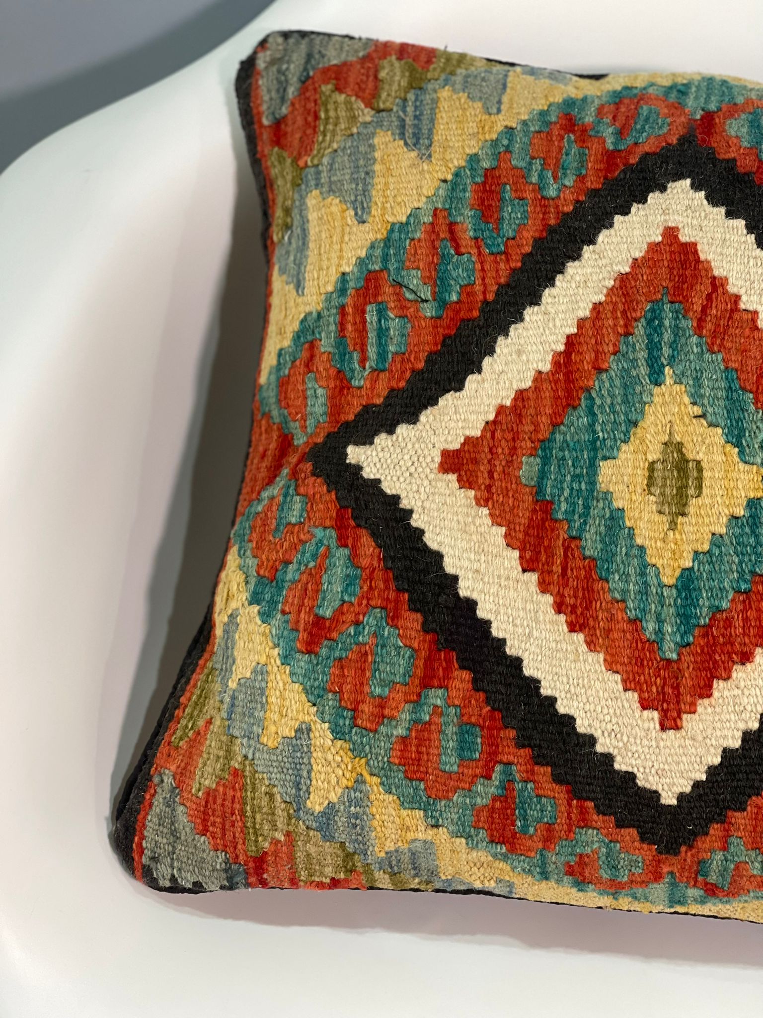 Chobi Cushion Cover 40 CM X 40 CM AF#446