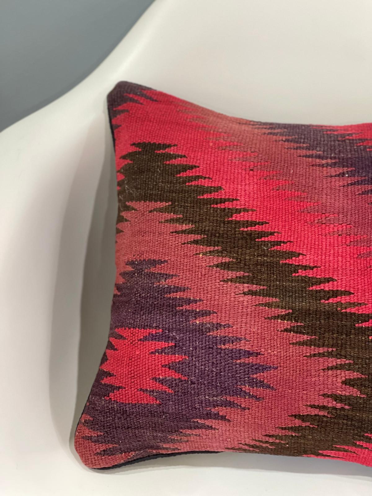 Traditional Cushion Cover 45cm X 45cm AF#641
