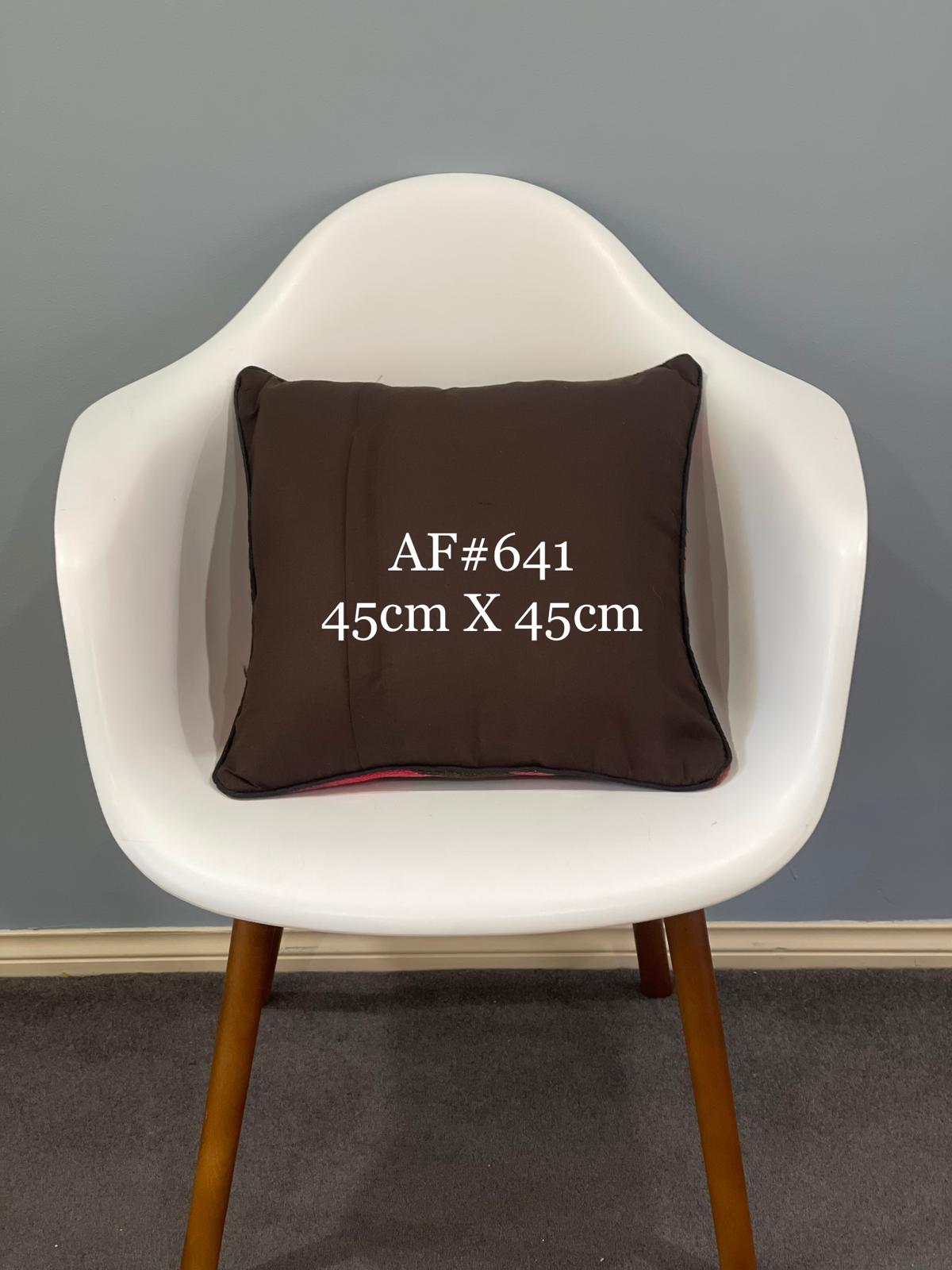 Traditional Cushion Cover 45cm X 45cm AF#641