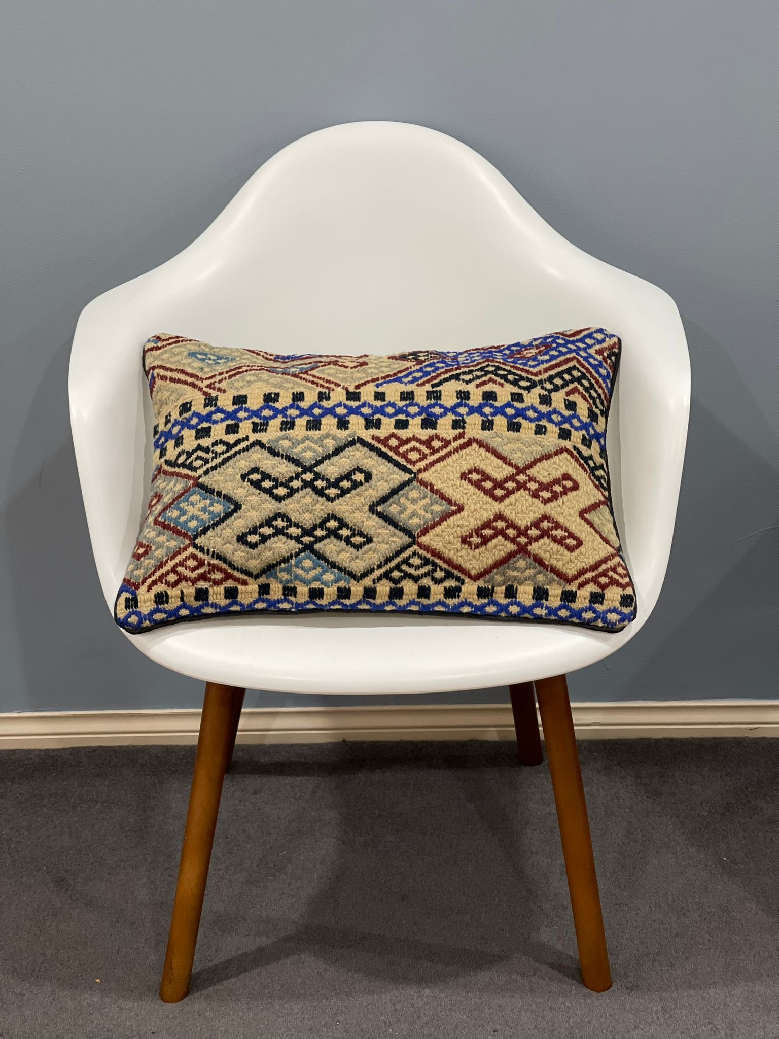 Kuchi Design Cushion Cover 30 CM X 50 CM AF#664