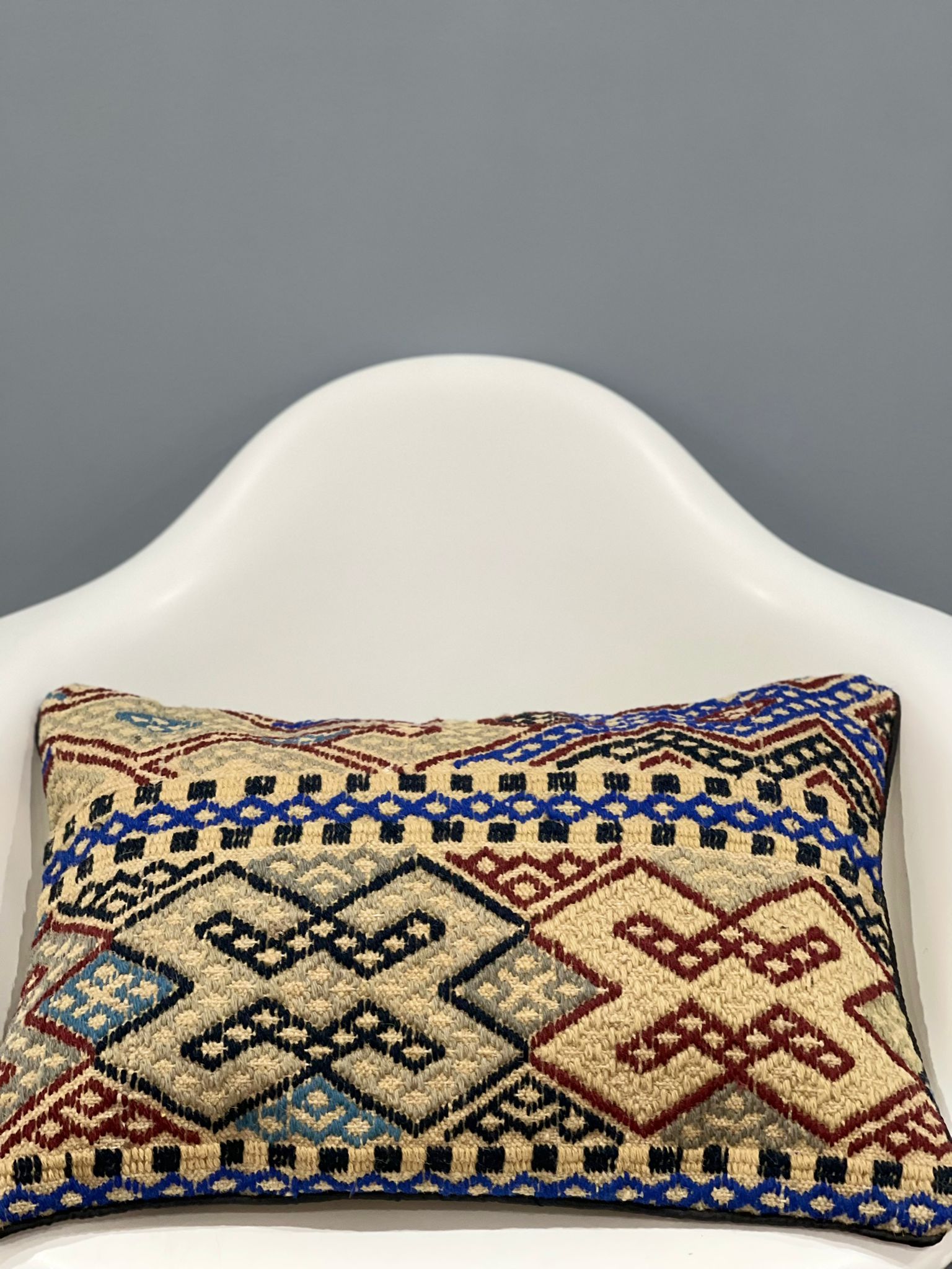 Kuchi Design Cushion Cover 30 CM X 50 CM AF#664