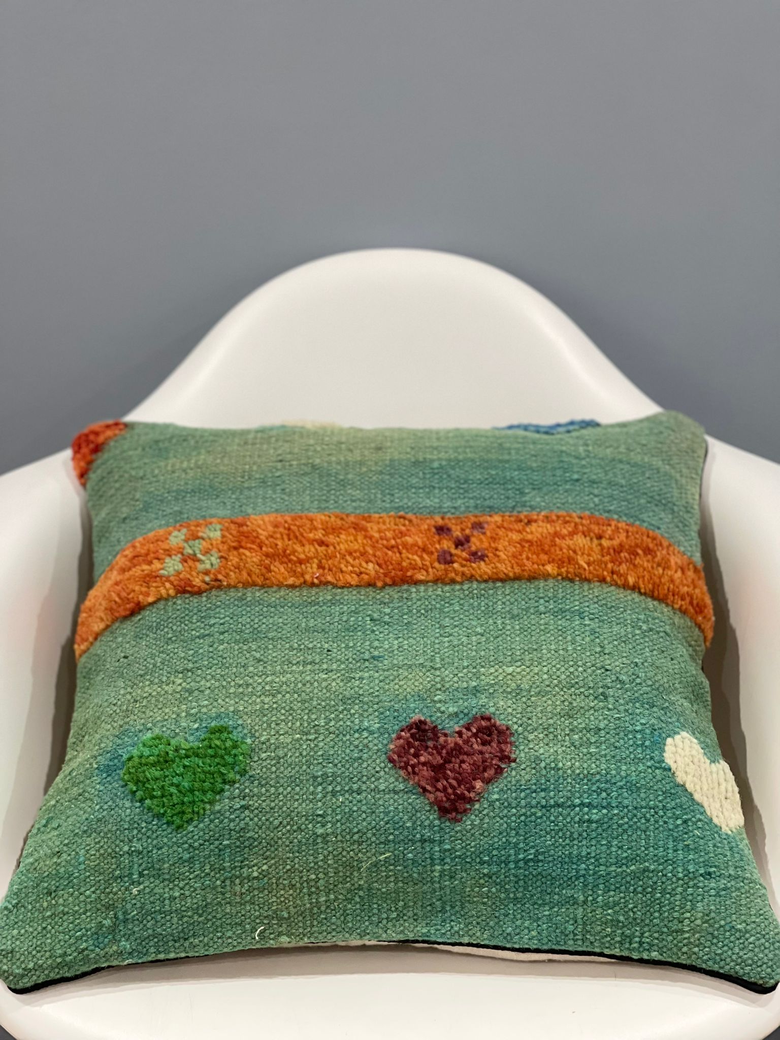 Modern Design Cushion Cover 50 CM x 50 CM AF#665