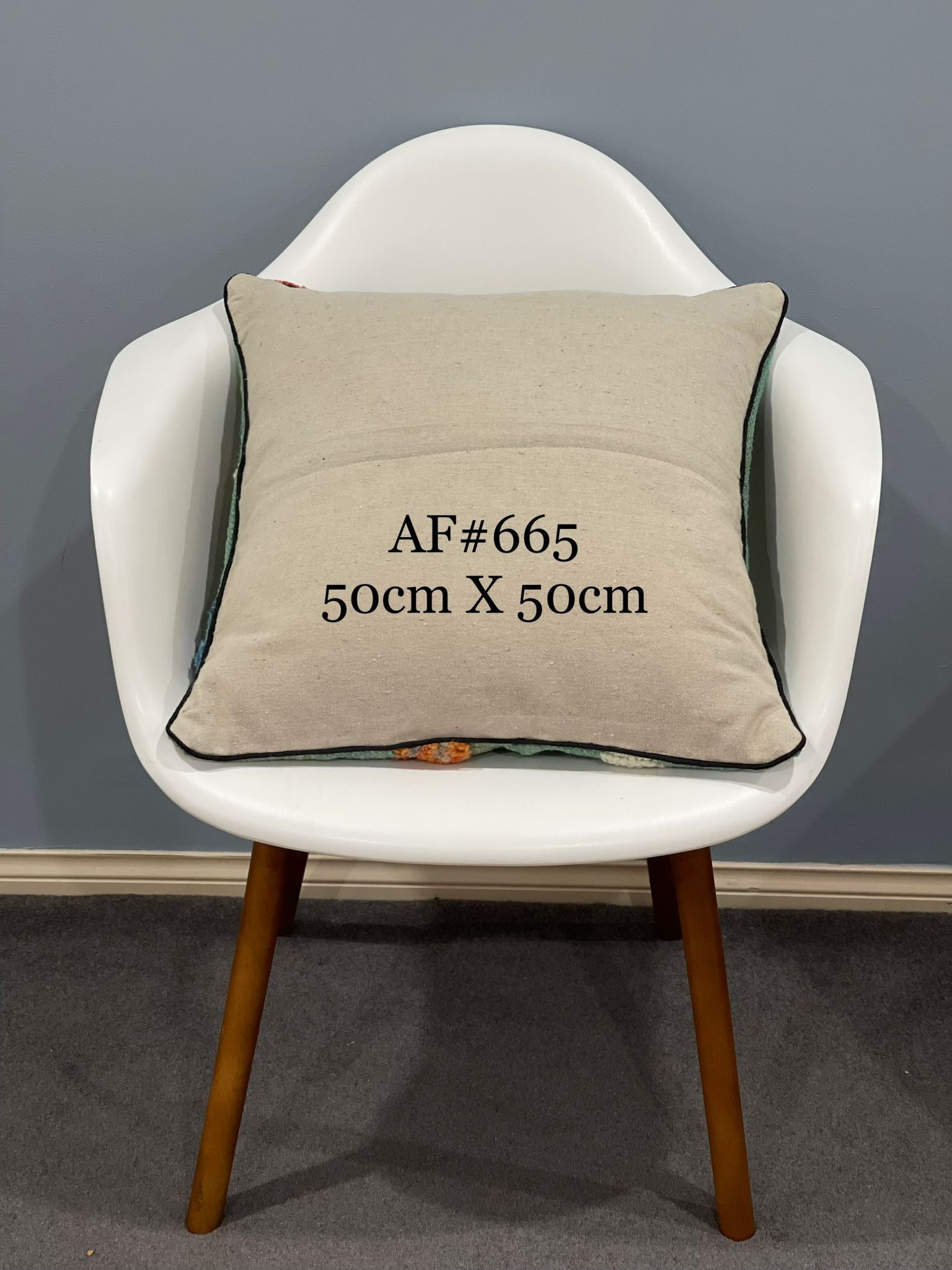 Modern Design Cushion Cover 50 CM x 50 CM AF#665