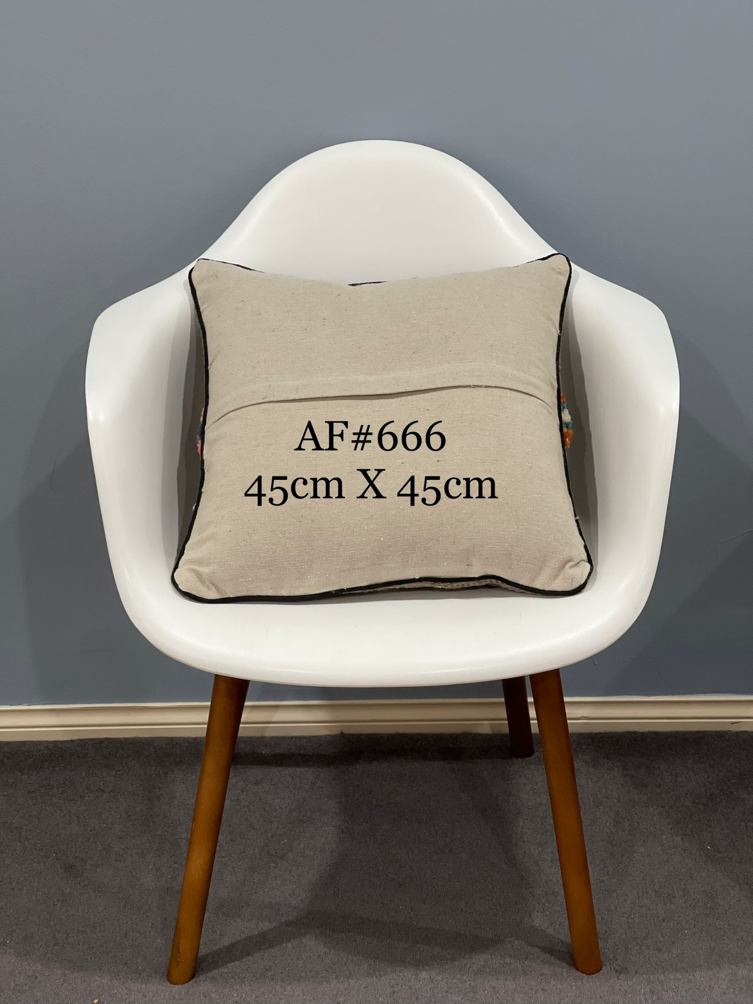 Modern Design Cushion Cover 45 CM x 45 CM AF#665