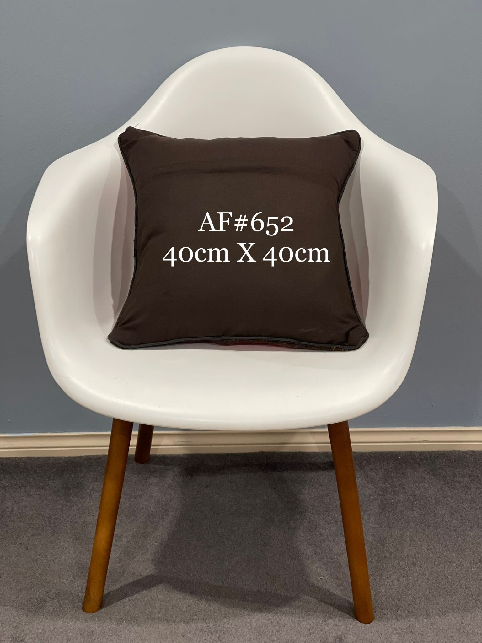 Traditional Cushion Cover 40cm X 40cm AF#654