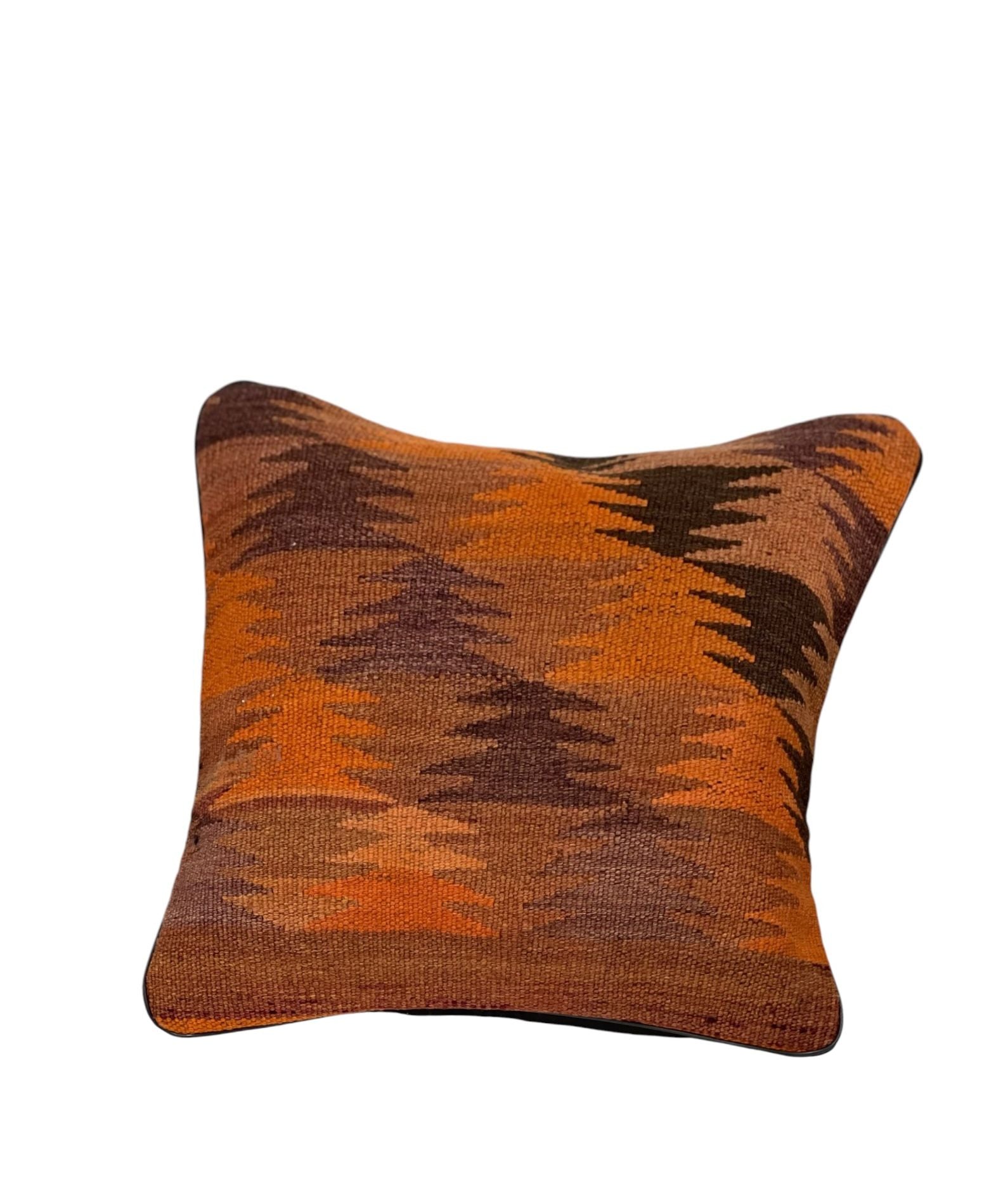 Traditional Cushion Cover 45cm X 45cm AF#663