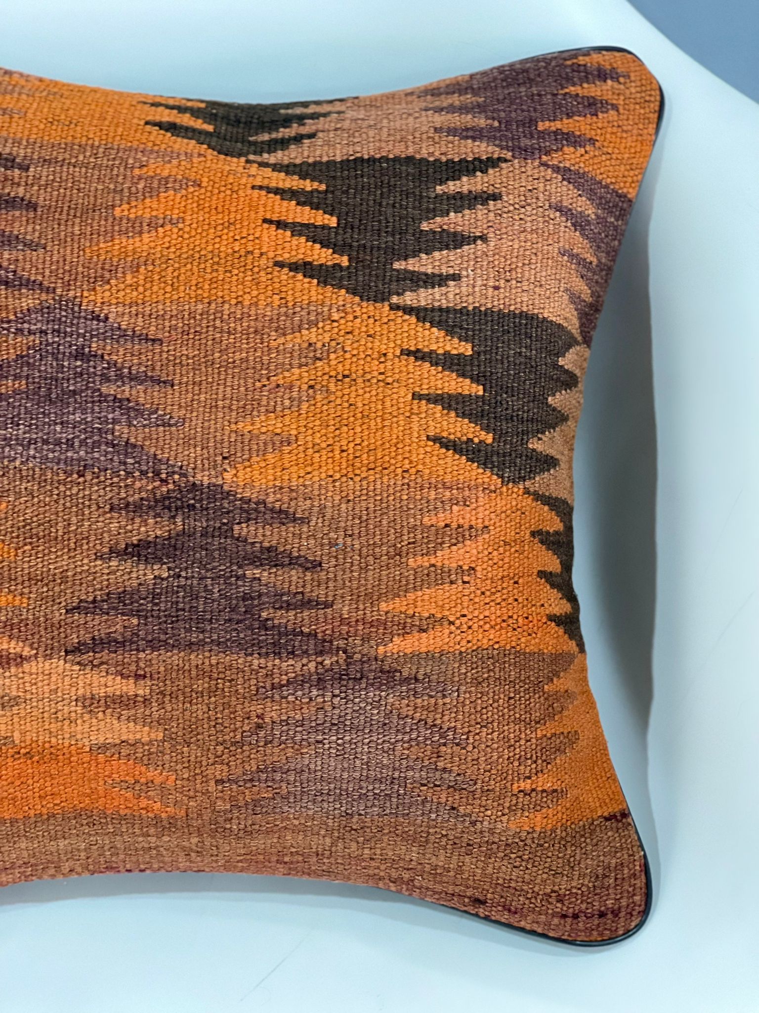 Traditional Cushion Cover 45cm X 45cm AF#663