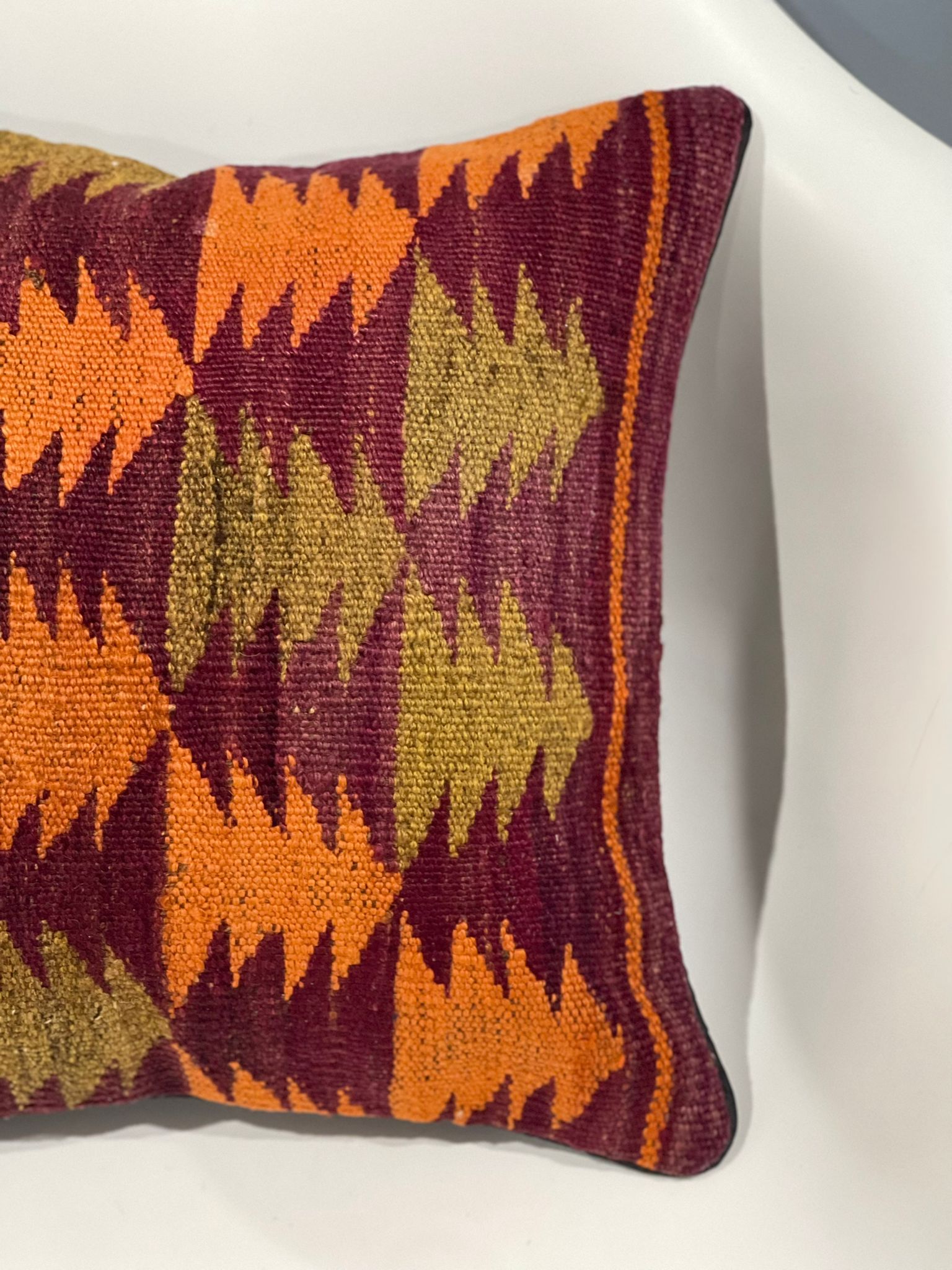 Traditional Cushion Cover 40cm X 40cm AF#669