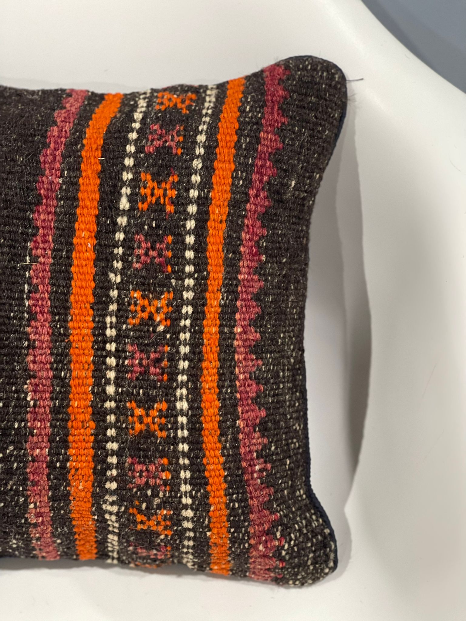 Traditional Cushion Cover 40cm X 40cm AF#670