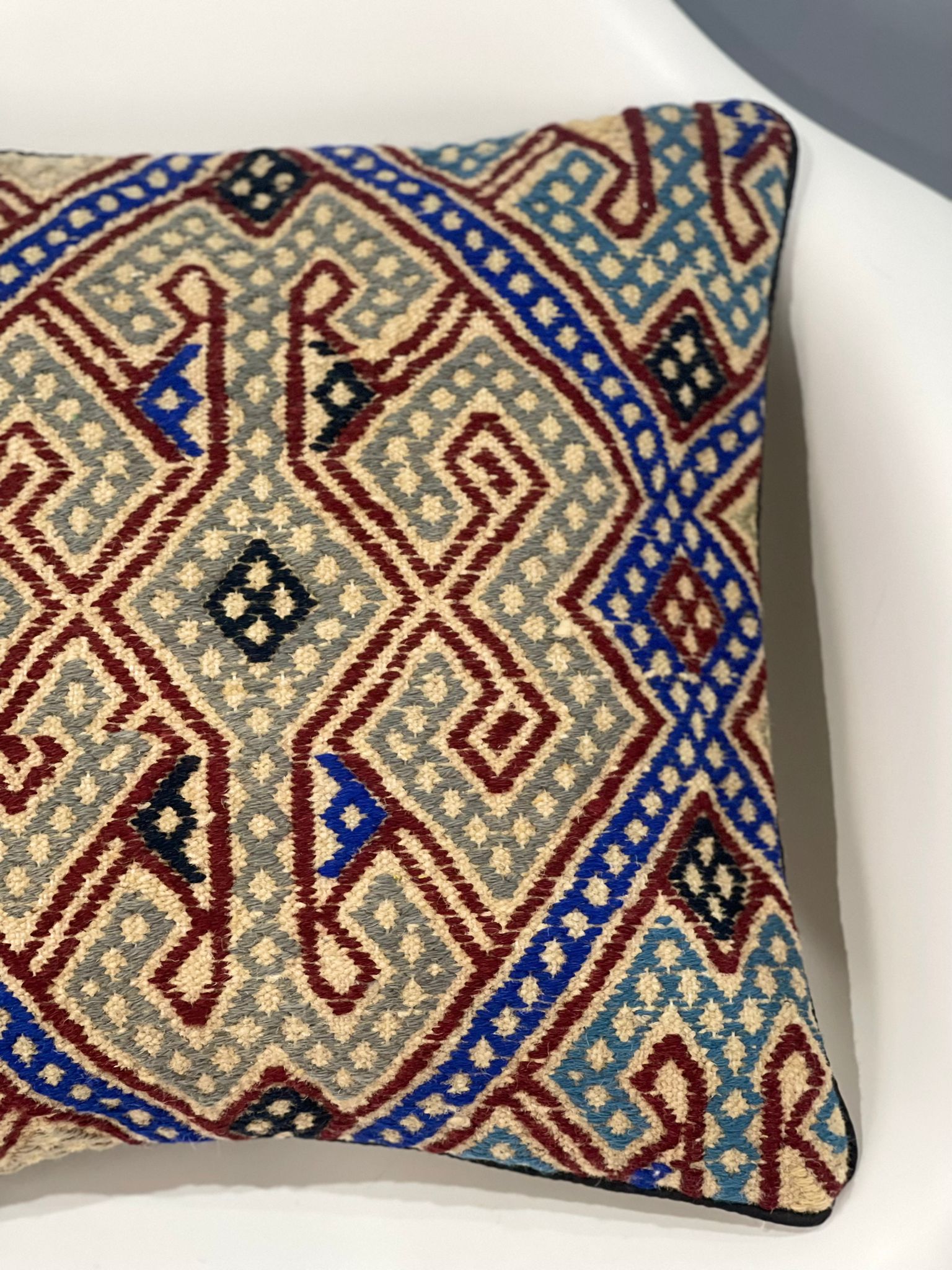 Kuchi Design Cushion Cover 45 CM X 45 CM AF#674