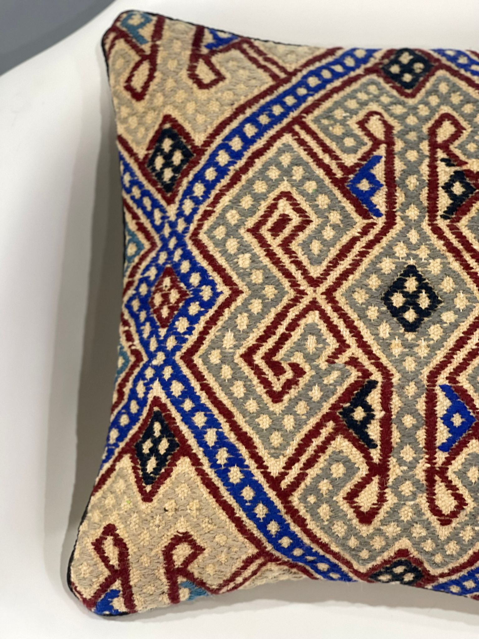 Kuchi Design Cushion Cover 45 CM X 45 CM AF#674