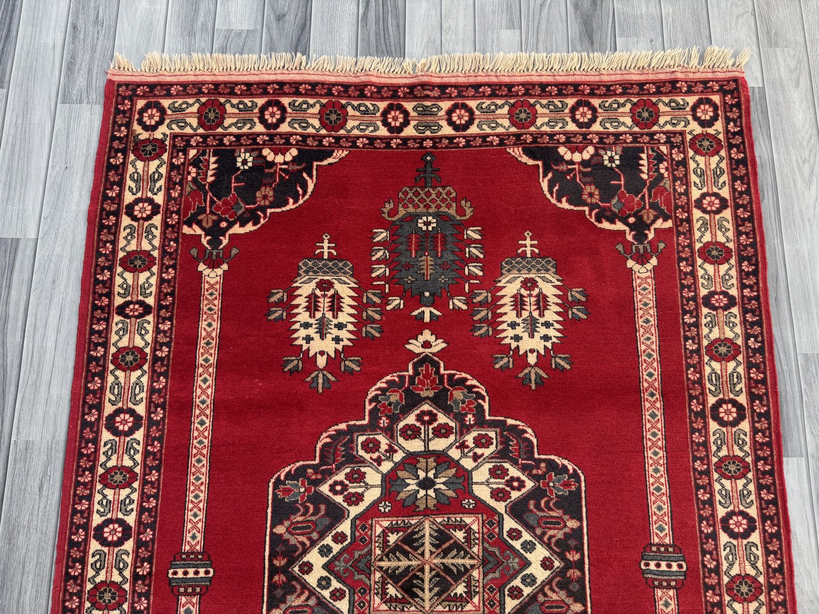 Handmade Afghan Traditional Rug  188 CM x 127 CM SK1395