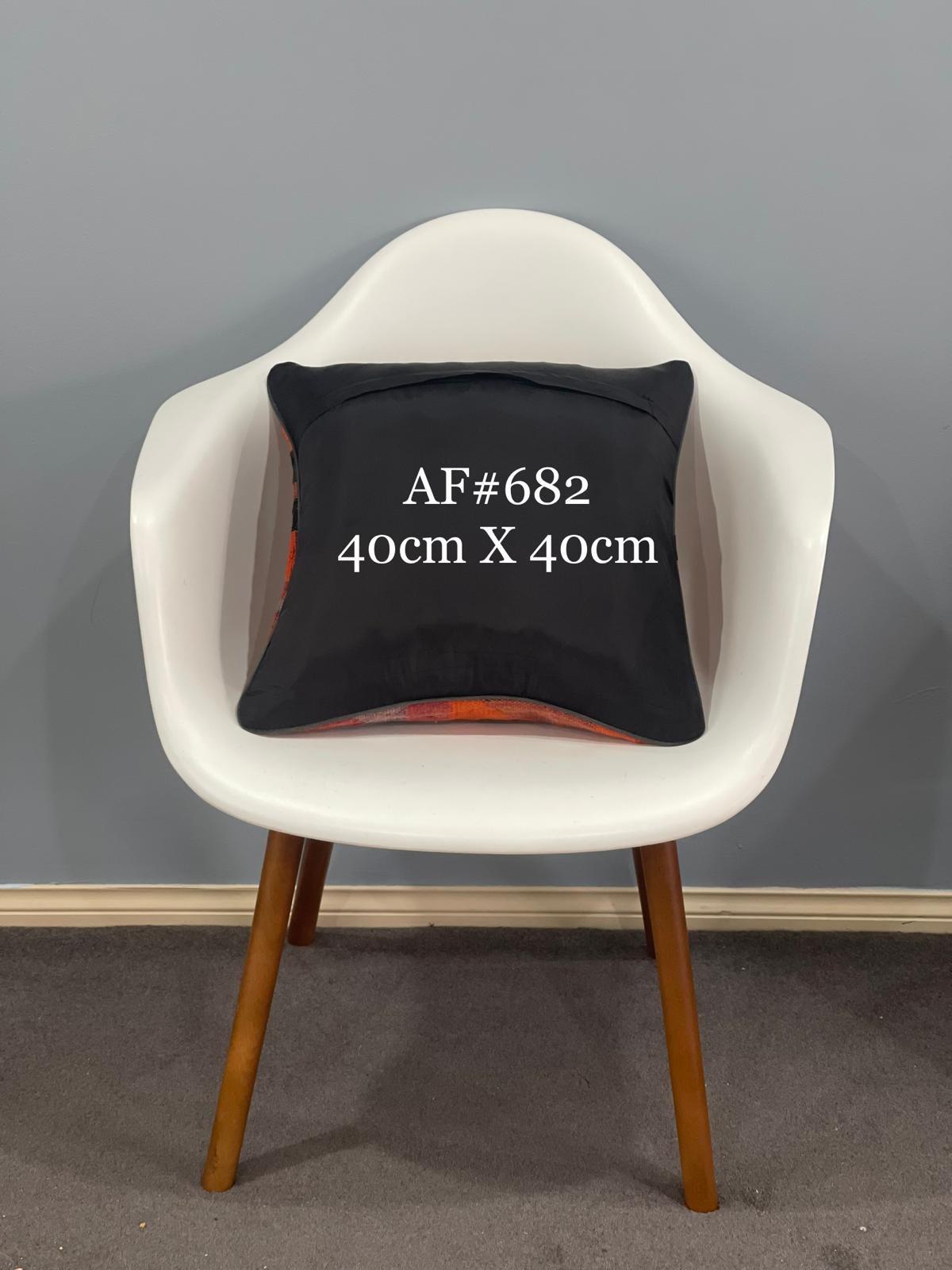 Traditional Cushion Cover 40cm X 40cm AF#482