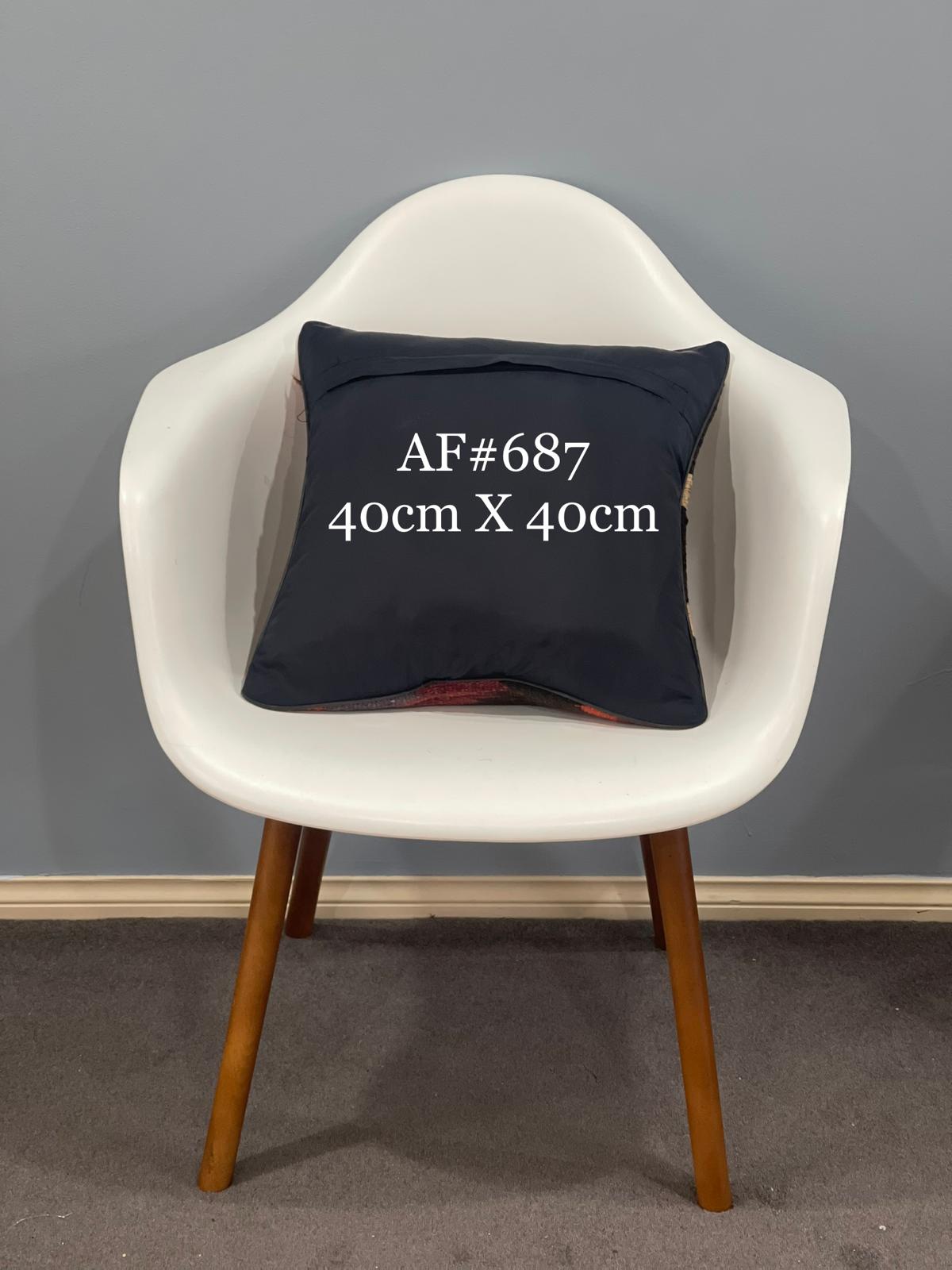 Traditional Cushion Cover 40cm X 40cm AF#687