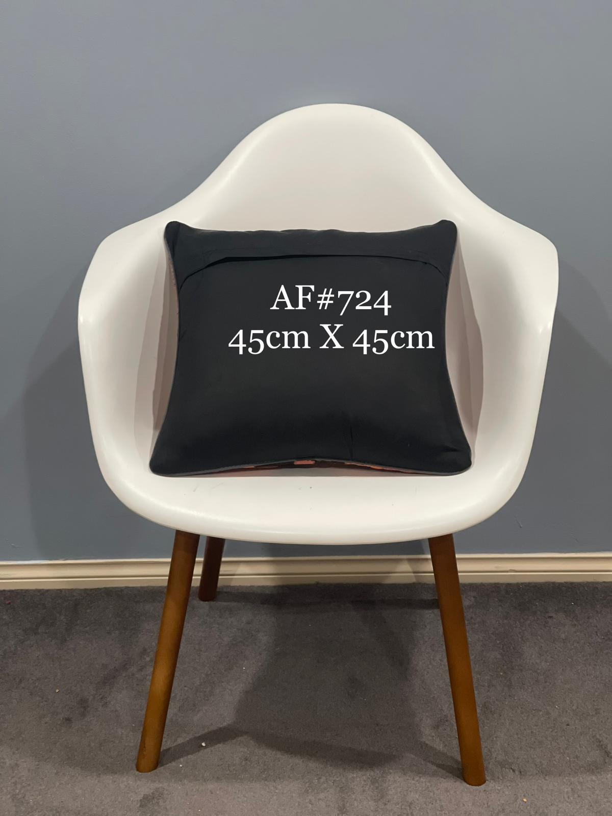 Traditional Cushion Cover 45cm X 45cm AF#724