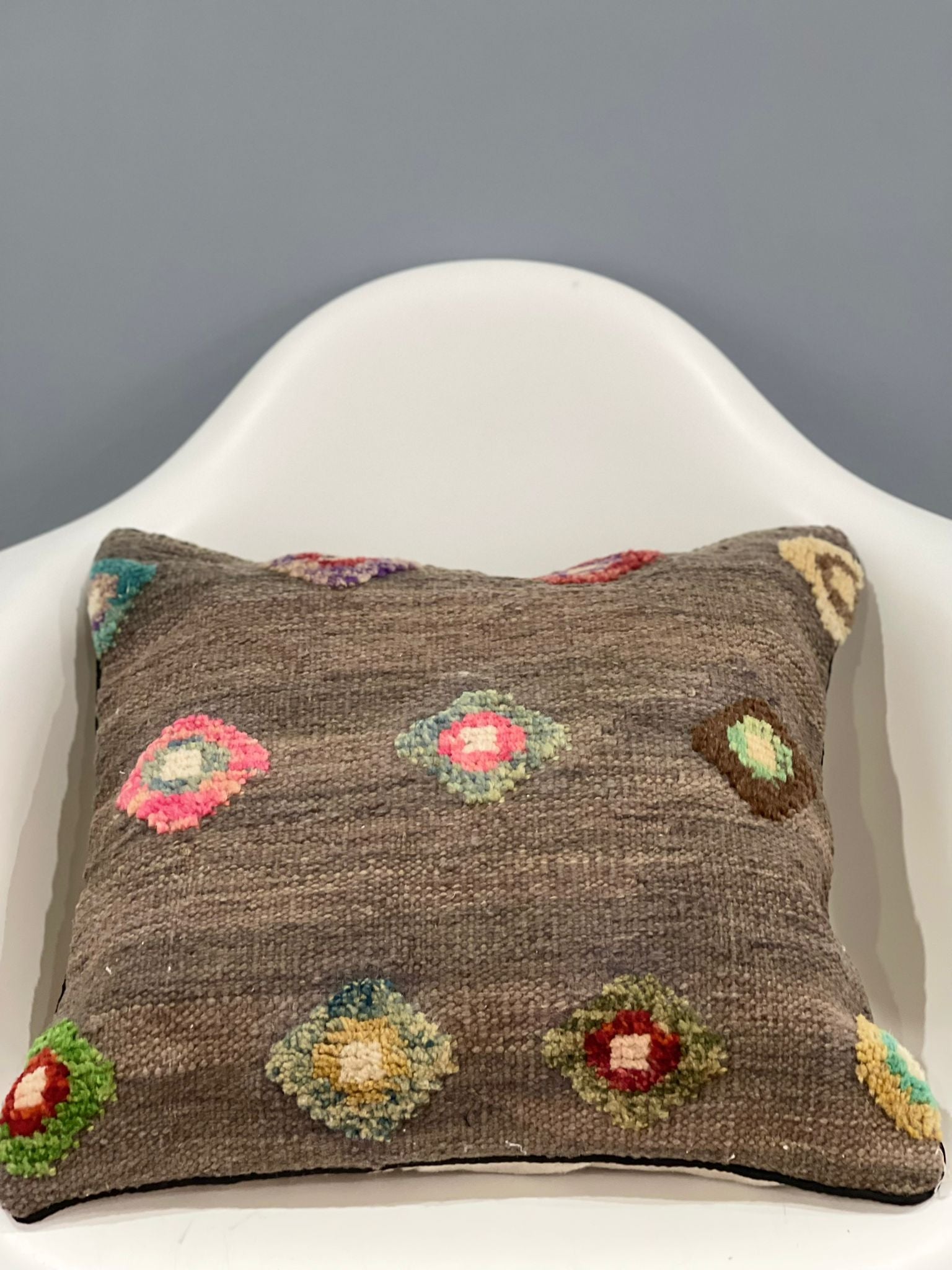 Modern Design Cushion Cover 45 CM x 45 CM AF#725