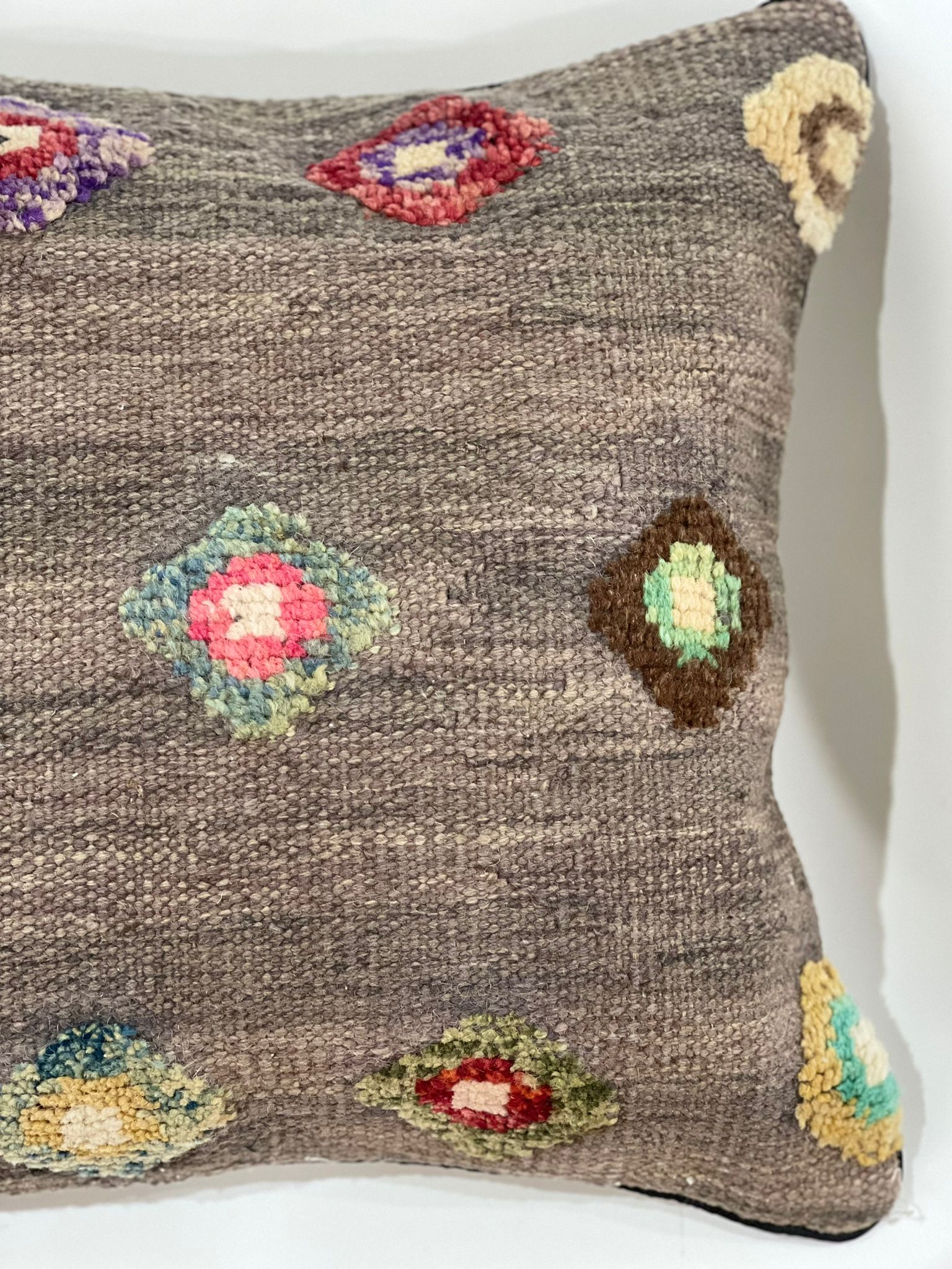 Modern Design Cushion Cover 45 CM x 45 CM AF#725