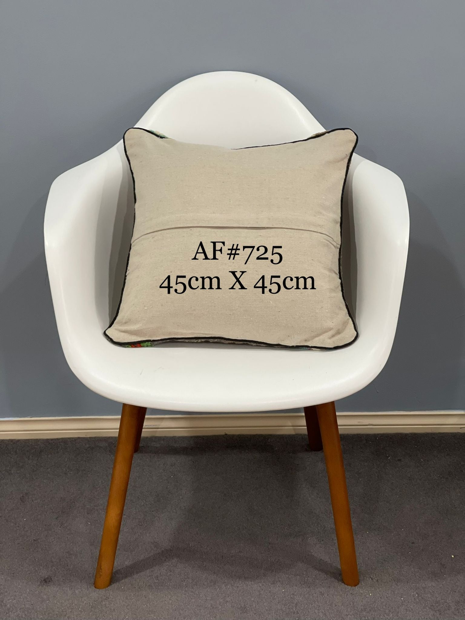 Modern Design Cushion Cover 45 CM x 45 CM AF#725