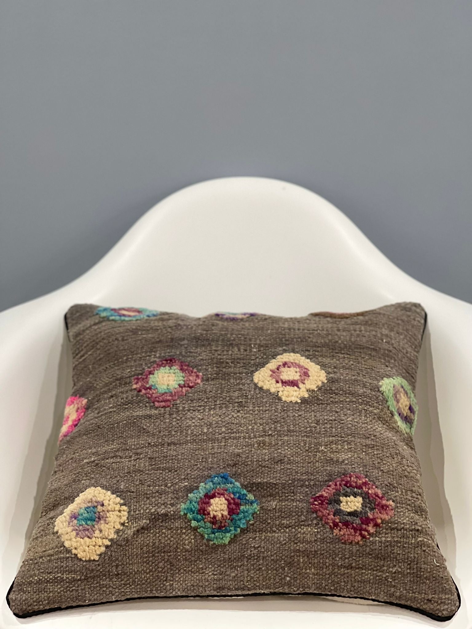 Modern Design Cushion Cover 45 CM x 45 CM AF#729