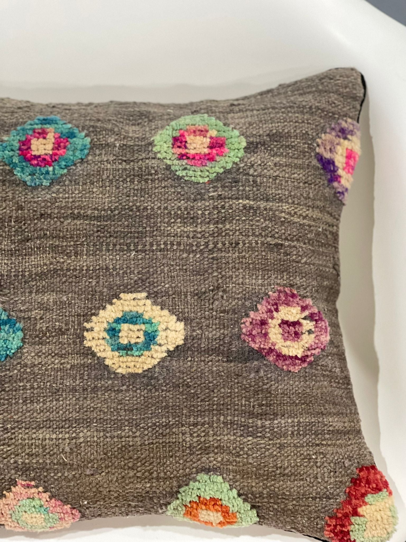 Modern Design Cushion Cover 45 CM x 45 CM AF#732