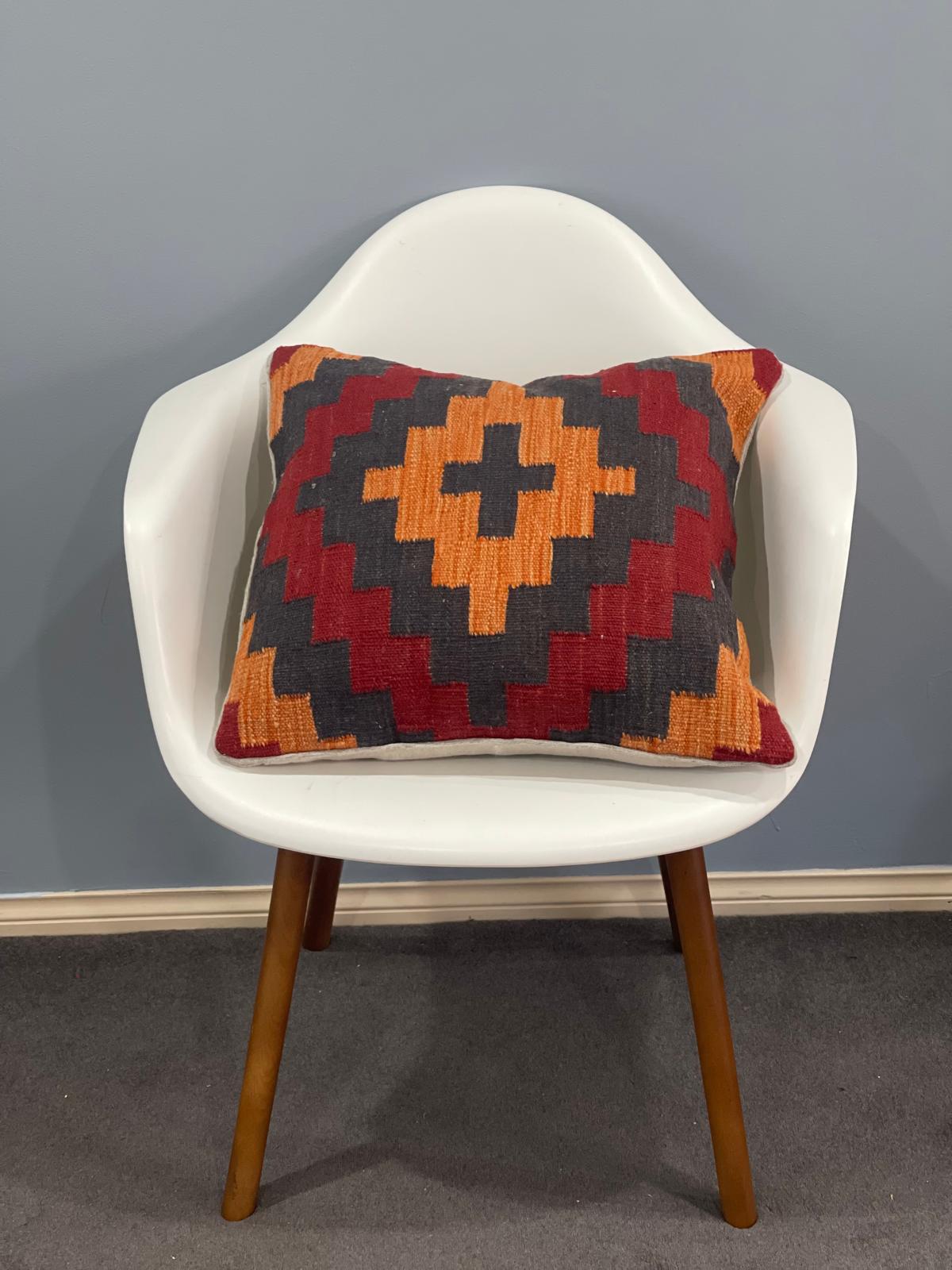 Traditional  Design Cushion Cover 50 CM x 50 CM AF#742